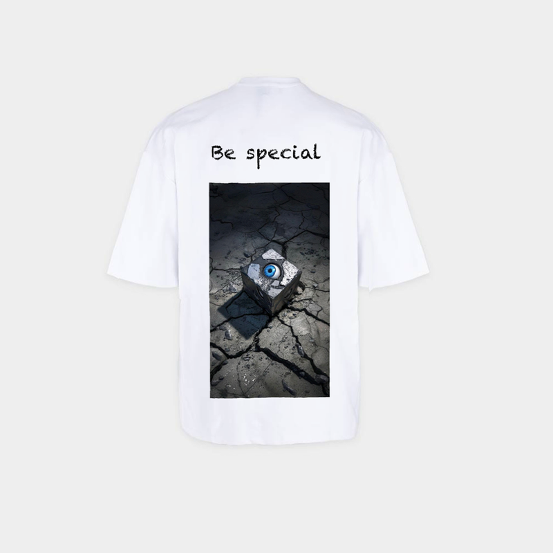 T-shirt تيشيرت