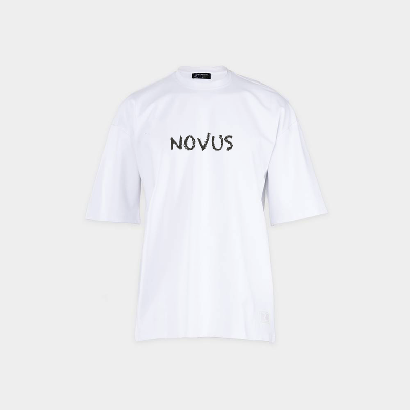 T-shirt تيشيرت